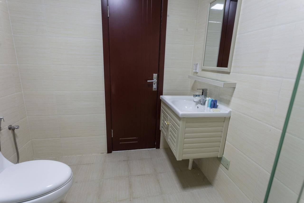 钻石名邸 Diamond One Hotel And Serviced Apartment Phnom Penh Ngoại thất bức ảnh